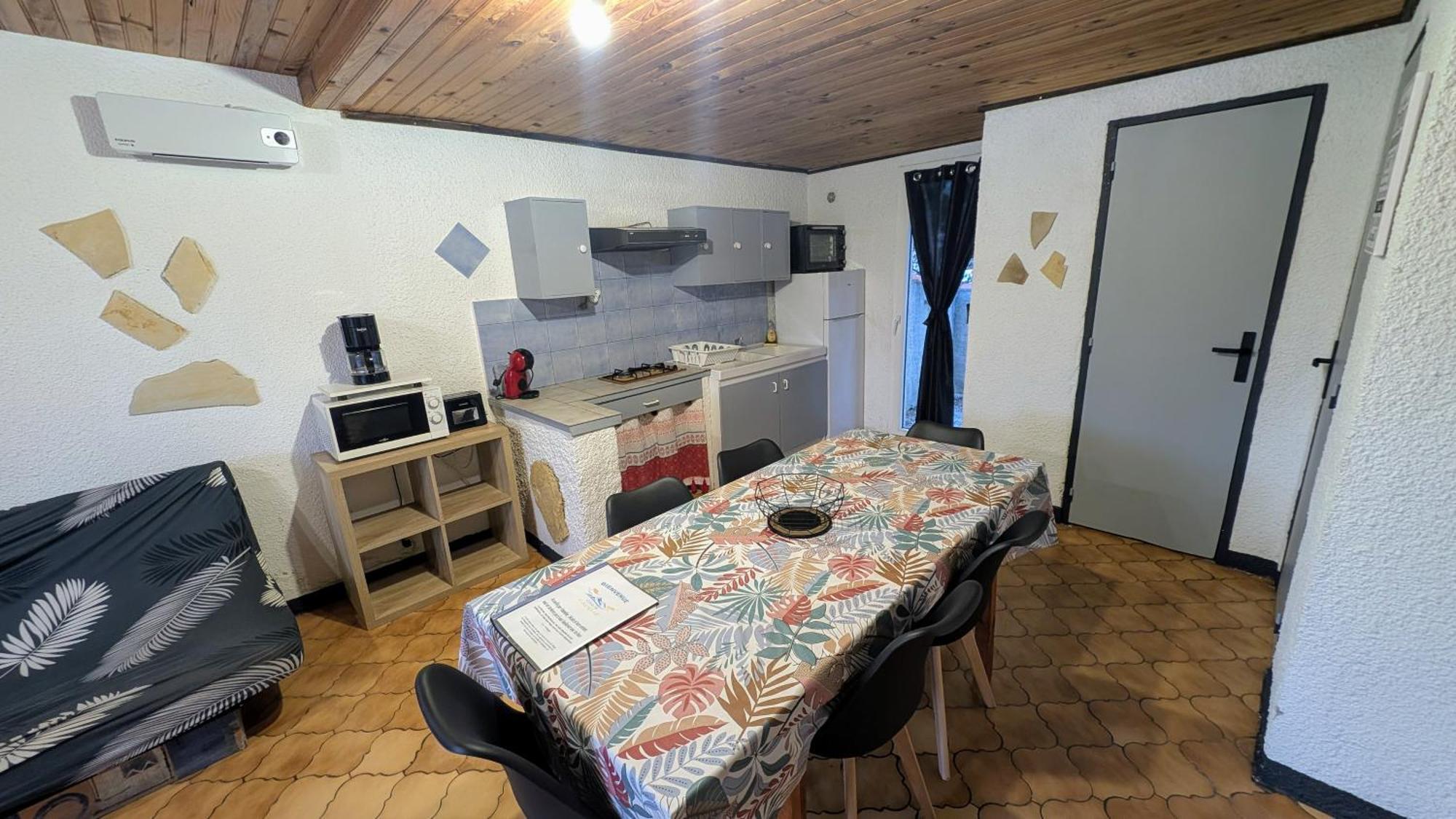 Gite La Capelle Roquefort Des Corbieres Sigean Narbonne Aude Room photo